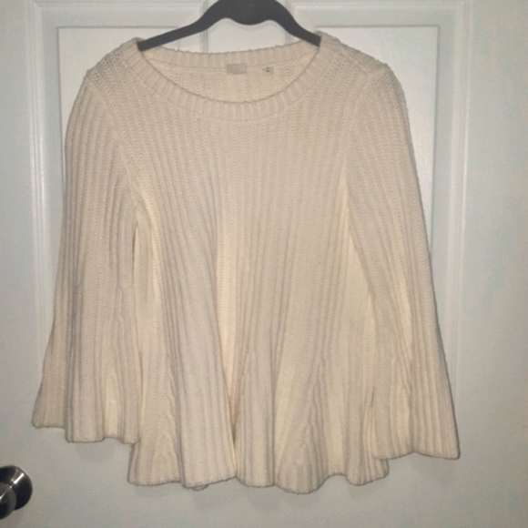 (M)🔥Gap🔥 Peplum Sweater with Bell Sleeves Ptp 17"×L23" - Picture 4 of 8